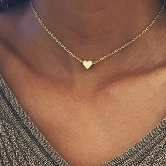 Trendy Minimalist Clavicle Small Heart Golden/Silver Necklace - New Addition