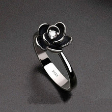 Load image into Gallery viewer, Gothic Black Stainless-Steel Flower Ring