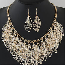 Load image into Gallery viewer, Romantic Bohemian Long Leaves Gold Necklace Set